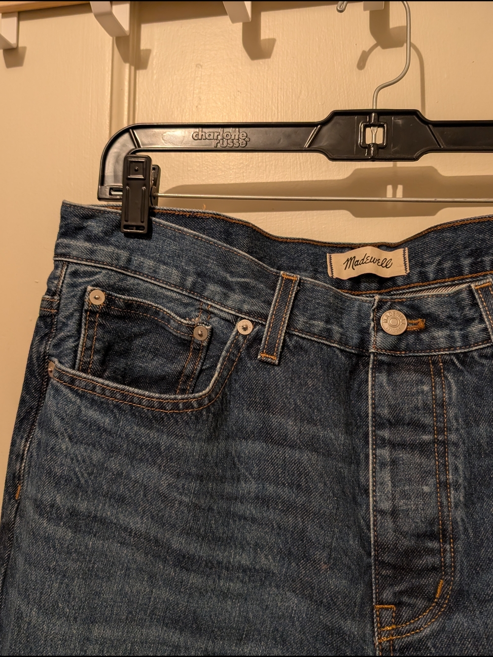 Madewell Low Slung Straight Leg Jeans In Size 29 - Picture 9 of 10